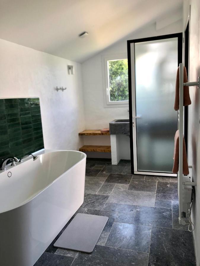 Hotel L'Adret Du Bois Sames Exteriér fotografie